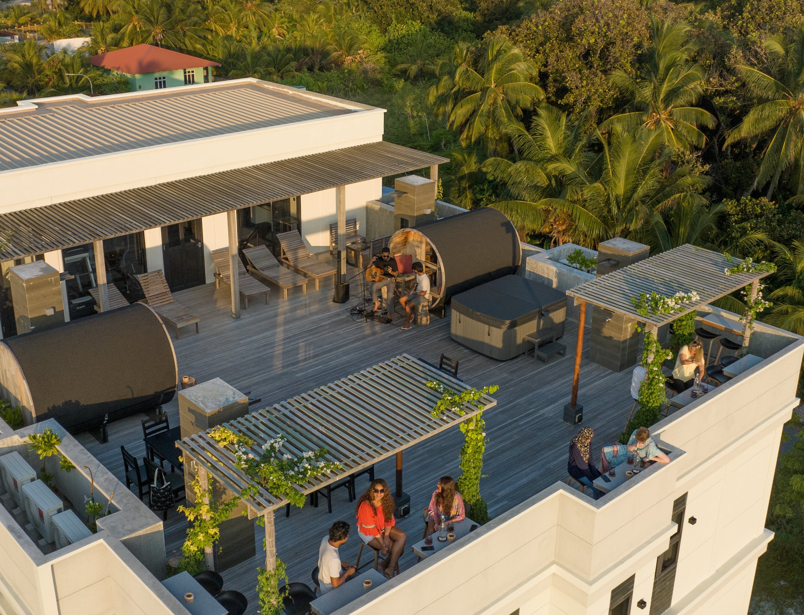 Rooftop café with sunset view - Slide 1